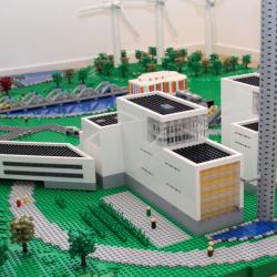 Byggnadsmodell av LEGO på uppdrag av Jönköping energi