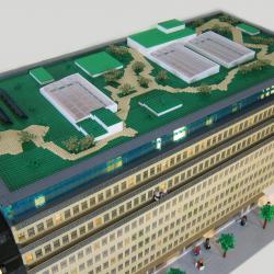 Arkitekturmodell av LEGO – Arkitekturmodeller på uppdrag av Skandia Fastigheter – Sveavägen 44