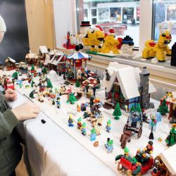 Julby byggdes upp på Huddinge centrums Jul-event